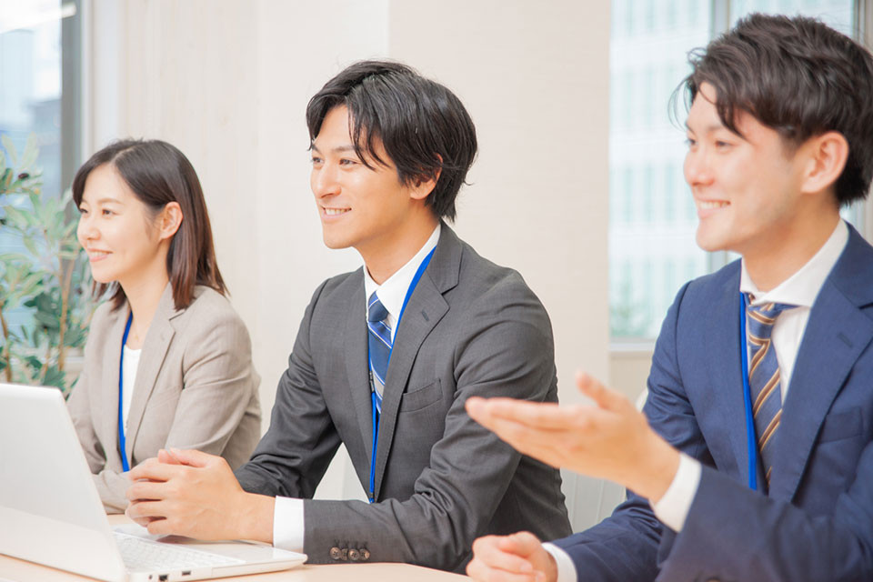 不動産業界の面接で高評価を得る逆質問10選｜TAKU-TENが教えるポイントも解説